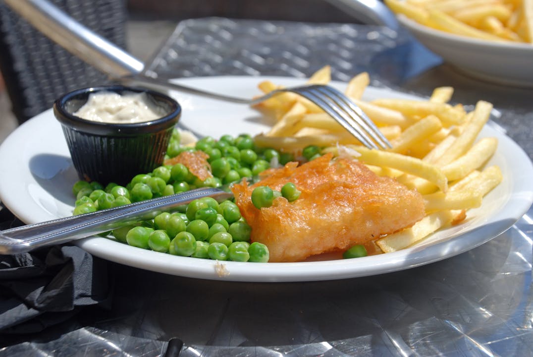 Fish and Chips hører med til Englandstur