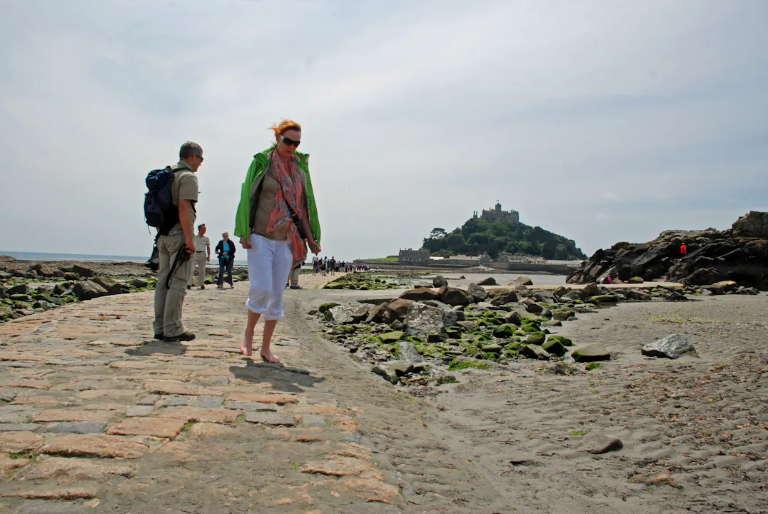 Her kommer du bare til slottet på fjære sjø